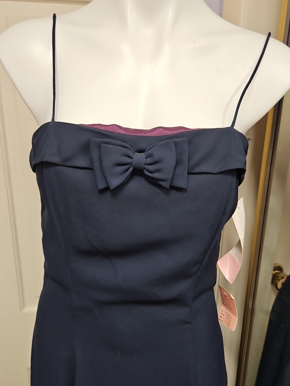 90s Classic Navy Burgandy Strapless Evening Flaire Dress - Picture 3 of 10